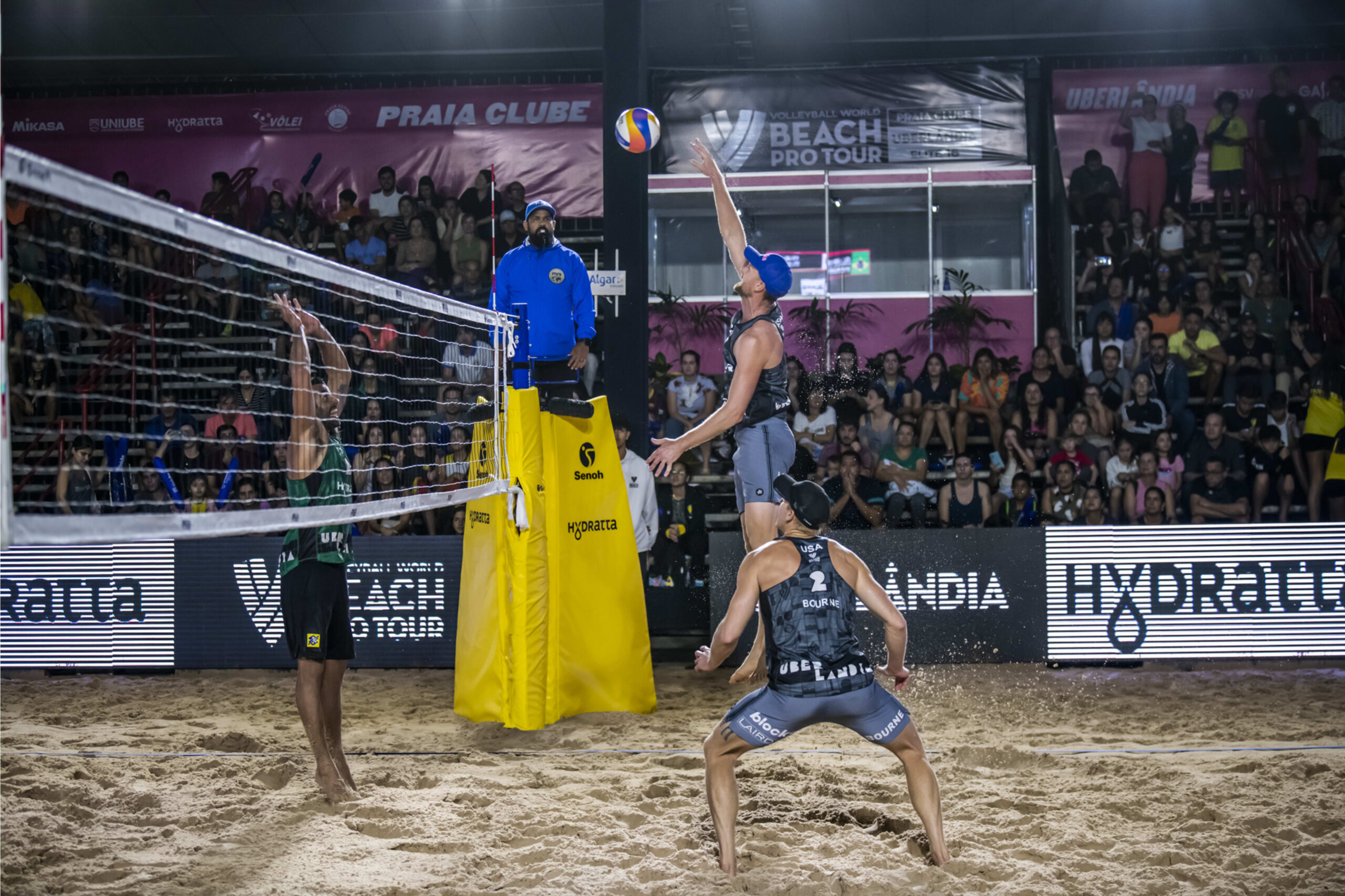 Chaim Schalk-Tri Bourne-Uberlandia Elite 16