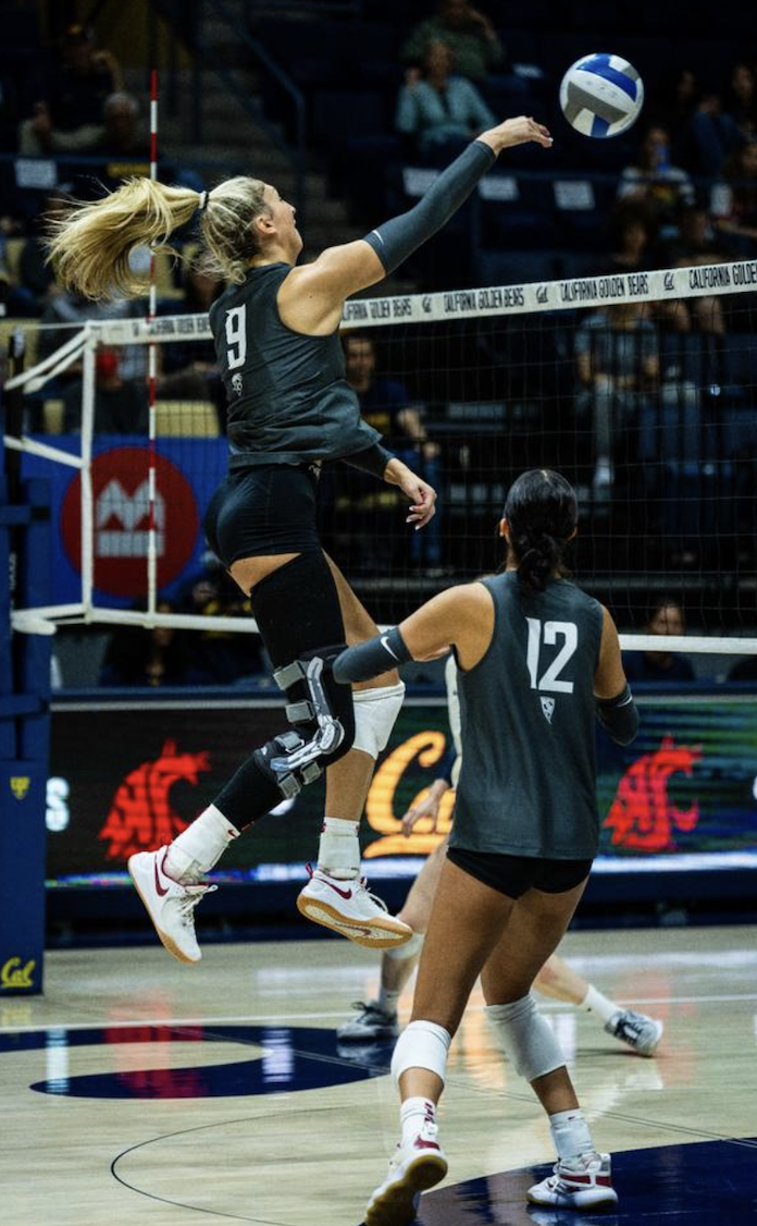 Washington State's Shea Rubright attacks during a Pac-12 conference win